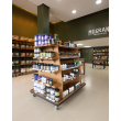 Expositor de Empório com produtos naturais